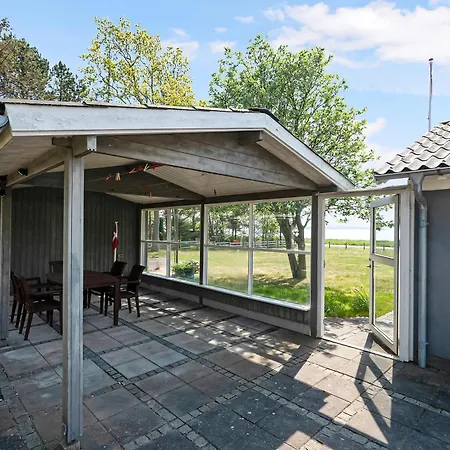 Amazing In Ebeltoft With 2 Bedrooms And Internet Knebel
