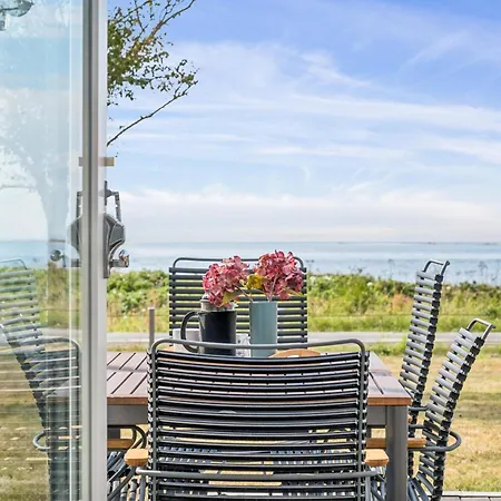 Amazing In Ebeltoft With 2 Bedrooms And Internet Knebel