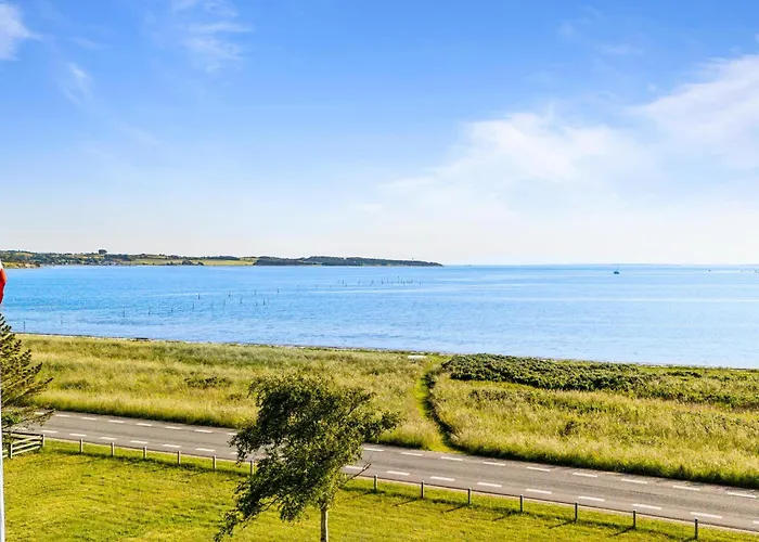 Amazing In Ebeltoft With 2 Bedrooms And Internet Hébergement de vacances *